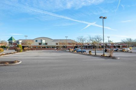 Commercial space at 854 in Yorktown