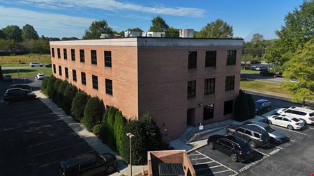 General Office & Medical Office Suites in Hickory