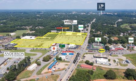 Retail space for Rent at Lakeside Shopping Center in Anderson