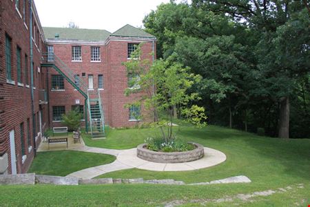 Woodridge Professional Building