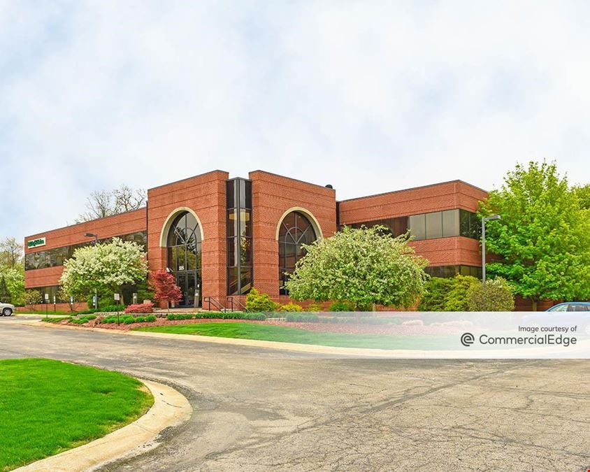 325 Springside Drive