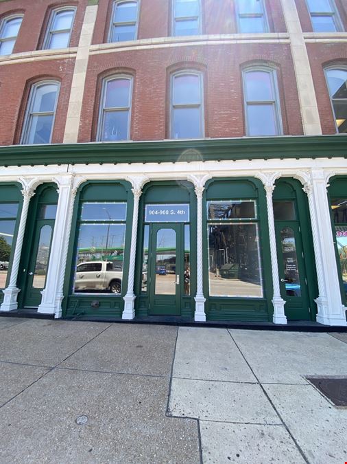 904 S 4th Street