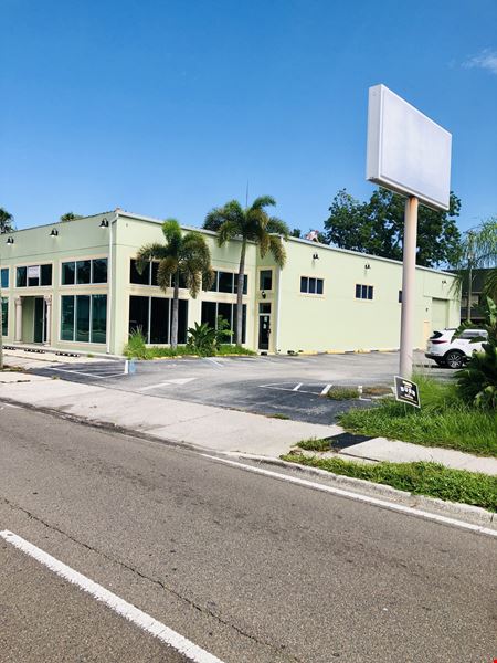 Retail space for Sale at (SELLER FINANCING AVAILABLE!) PRIME SOUTH TAMPA RETAIL BUILDING ON W KENNEDY BLVD. FOR SALE! in Tampa