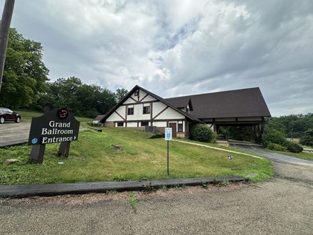 Office space for Sale at 441 IL Route 2 in Dixon