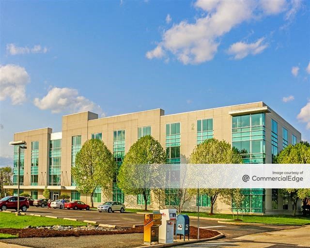 2 Executive Campus