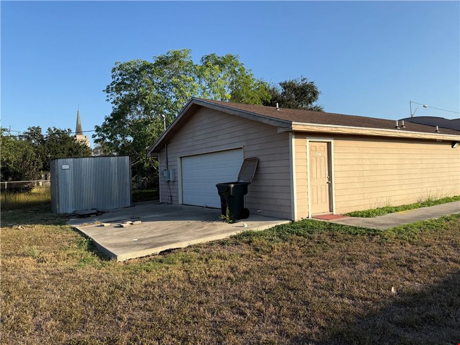 217 E Main St