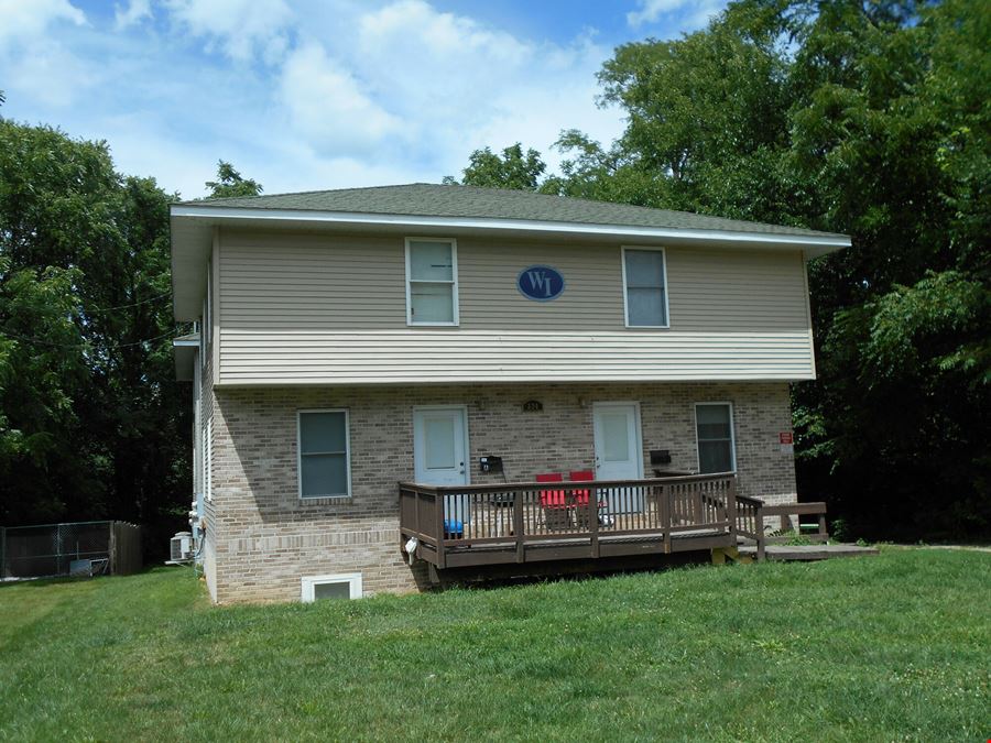 324 W Elting st