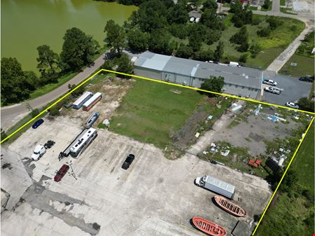 Industrial Building w/500' of Frontage on I-10