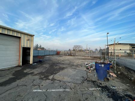±4,320 SF Clear Span Office/Warehouse Building in Fresno CA