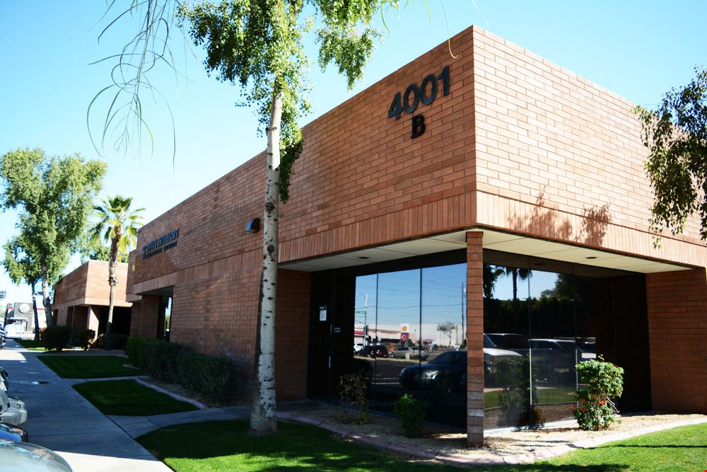 4001 E Broadway Rd