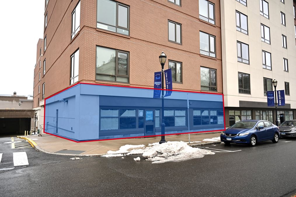 20 Front St