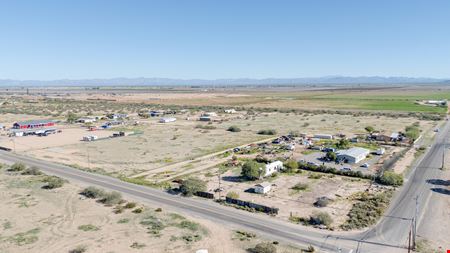 ONLY COMMERCIAL LOT AT THE HEART OF NEW DEVELOPMENT SURGE