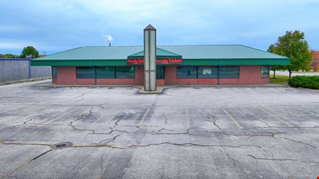 Commercial space at 2669 Henry St. in Muskegon Crossing