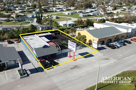 Stabilized Retail Investment with Fenced Yard