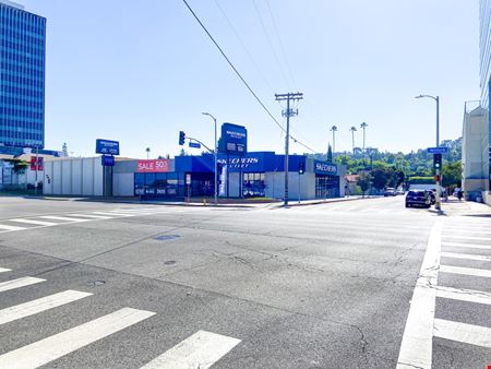 Other space for Rent at 15960 Ventura Blvd in Encino