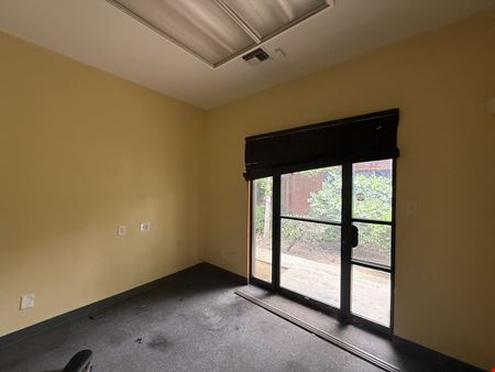 ±1,770 SF General Office Space Available on Shaw Ave