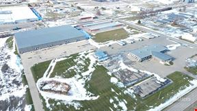 Distribution/Warehouse | 120,000 SF For Sale or Lease