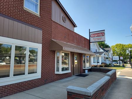 Retail space for Sale at 533 N Main St in North Canton