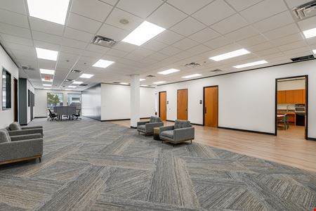 Airport Commerce 4 - Suite 450