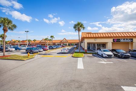Retail space for Rent at Sunset Village in Miami