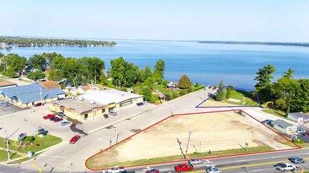 Retail space for Sale at 730 West Houghton Lake Drive in Prudenville
