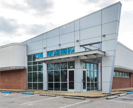 Retail space for Rent at 2595 Central Ave in Memphis