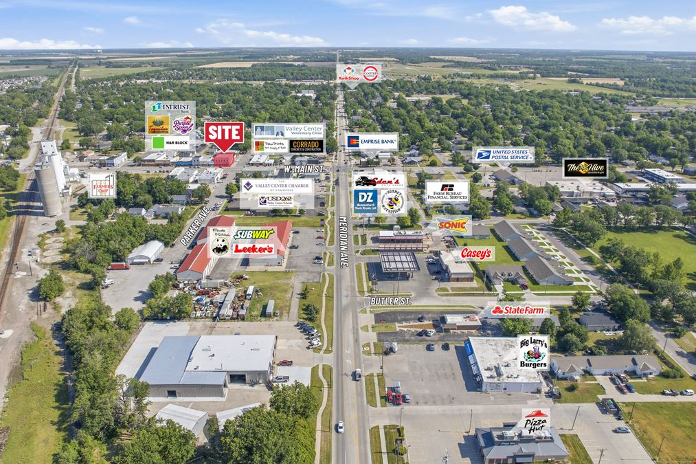 Auction - Multi-Tenant Retail Building With Apartments