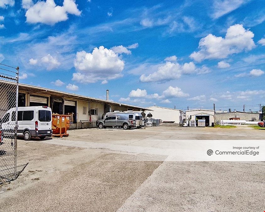 11616 Harry Hines Blvd, Dallas, TX 75229