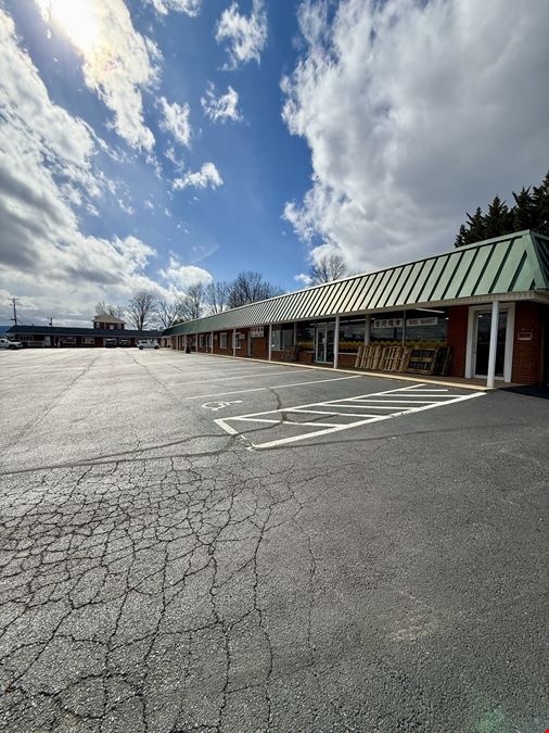 North Roanoke Plaza