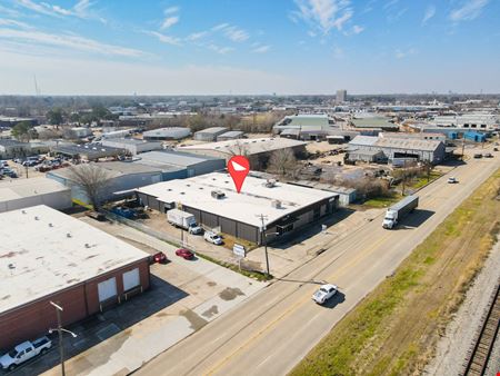Industrial space for Rent at S Choctaw Industrial Warehouse with Office / Showroom in Baton Rouge