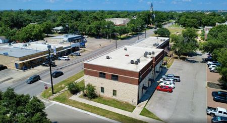 Retail space for Sale at 609 E University Ave, Ste 110 in Georgetown