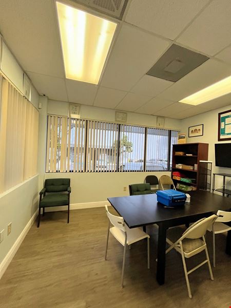 Copans Business Center