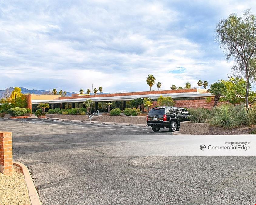 100-150 North Tucson Blvd