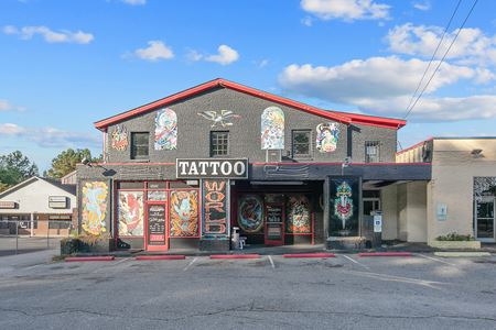 Retail space for Sale at Former Tattoo Shop Site – Ideal for Owner-User in Fayetteville