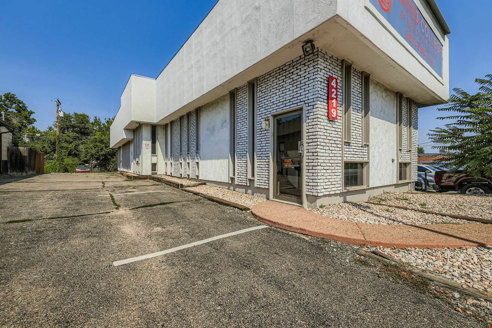 Versatile Office Building