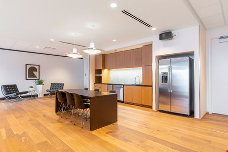 Signature - Chicago – 110 North Wacker Drive