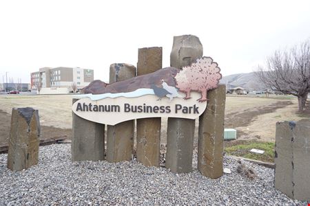 VacantLand space for Sale at Lot 5- Ahtanum Ridge Business Park in Union Gap