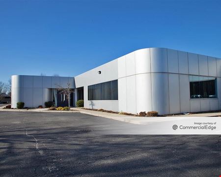 Industrial space for Rent at Equi-Park Industrial Center - 101-125 Comac Street in Ronkonkoma