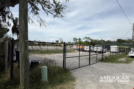 Bradenton LM Industrial Yard