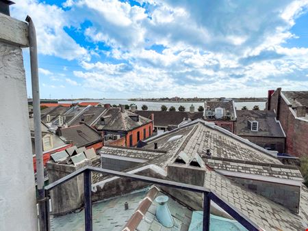 Historic French Quarter Multifamily Property w/ Penthouse