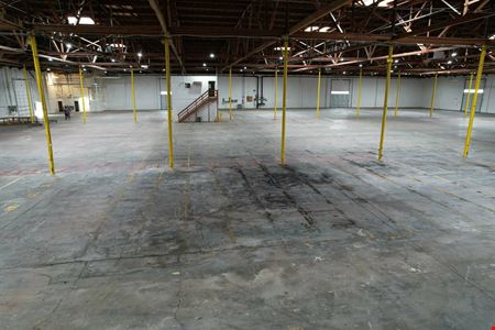 Expansive Warehouse Space in Heart of Salem