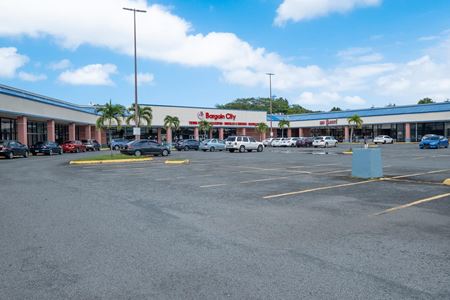 Retail space for Rent at PLAZA ATENAS SHOPPING CENTER in MANATI