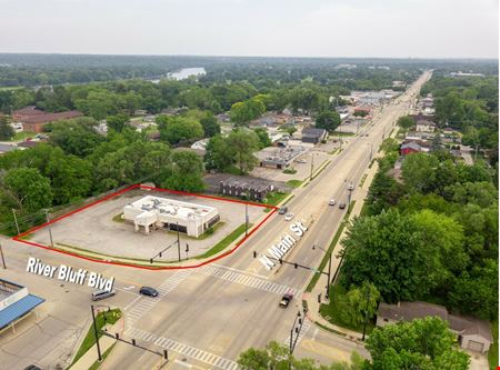 Commercial space at Freestanding Drive-Thru Restaurant Building in Rockford, Illinois in Rockford