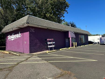 Retail space for Sale at 7201 Bristol Pike in Levittown