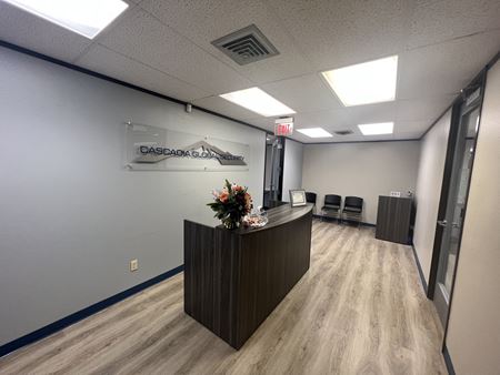3301 Northland Dr. Suite 405