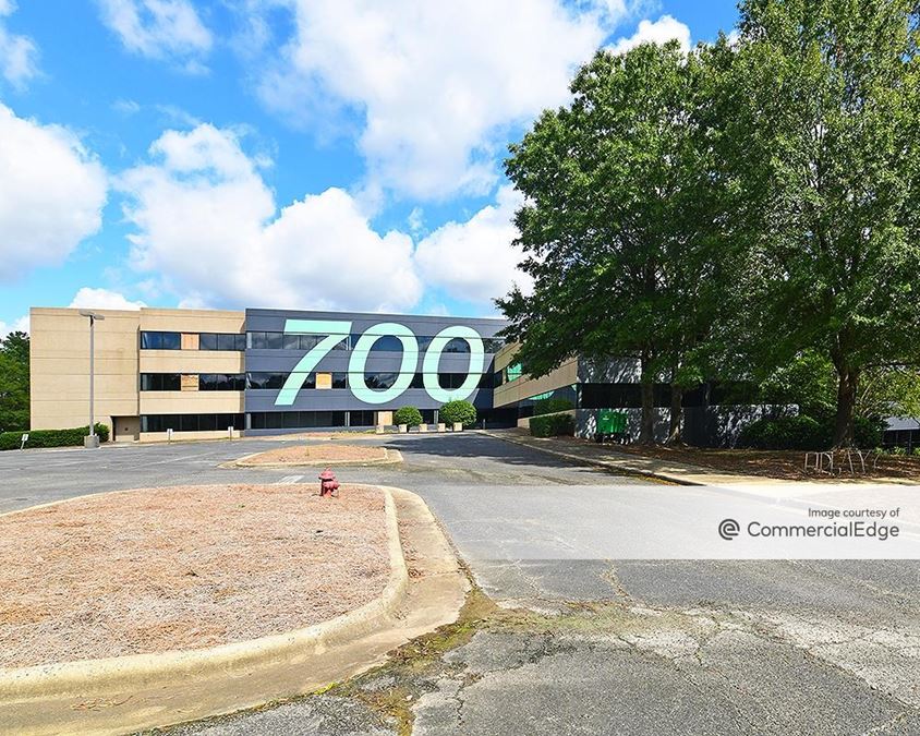 700 Frontier