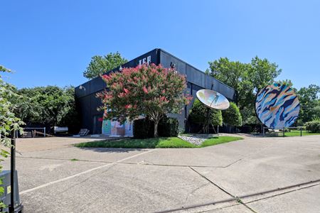 Industrial space for Sale at 1957 E Irving Blvd in Irving
