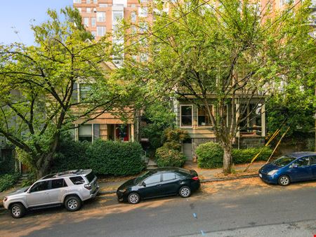 Goose Hollow Apartments