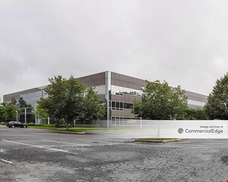 Melville Square Corporate Center