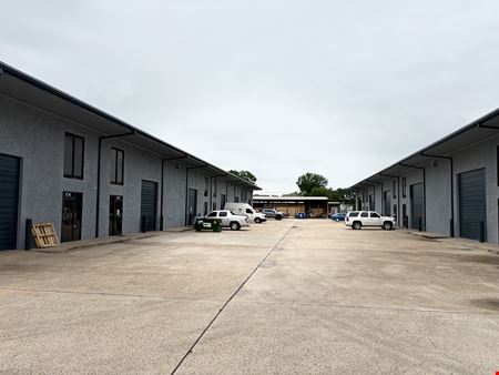 Industrial space for Rent at 5708 N Shepherd Dr in Houston